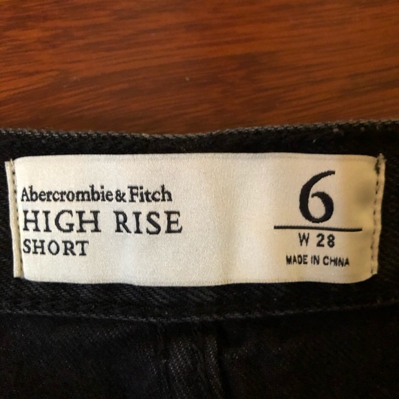Abercrombie & Fitch Shorts - Picture 3 of 3